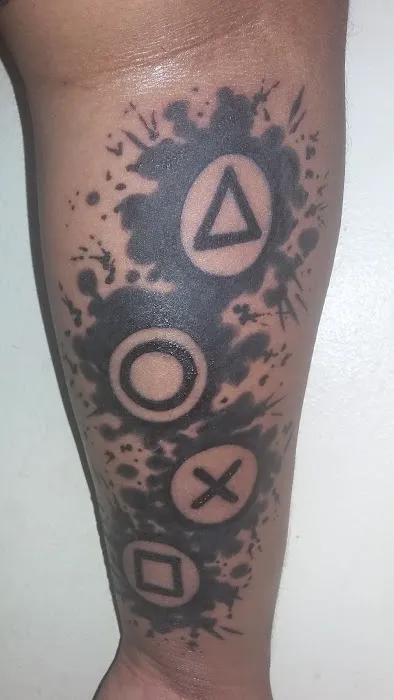 Seven Seas Tattoo 8