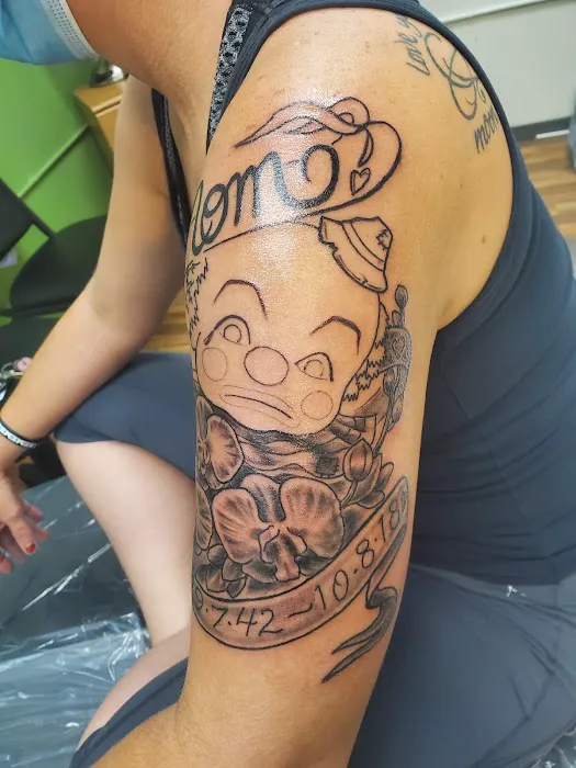 Mojo's Dermagraphics & Design 3