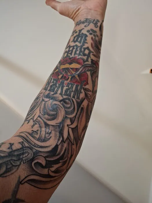 Eye Candy West Tattoo shop 5