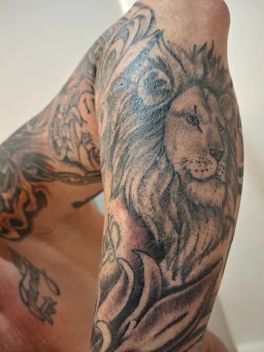 Eye Candy West Tattoo shop 7