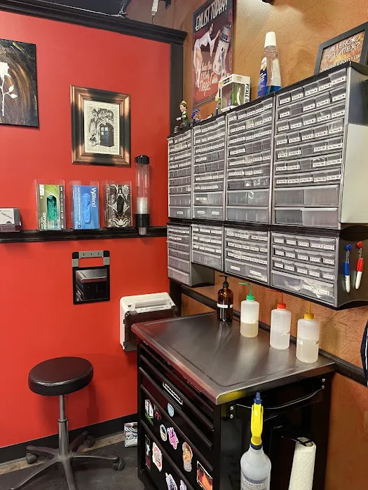 Eternal Tattoo & Body Piercing - Omaha 6