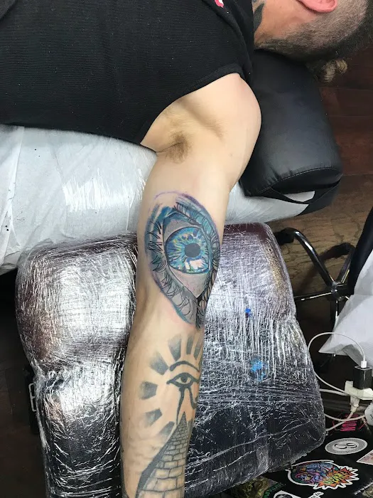 The Tattoo Shop 3