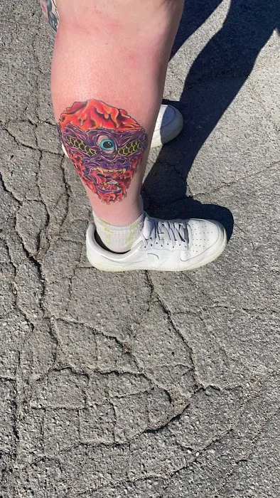 Golden Horseshoe Tattoo Shop 0