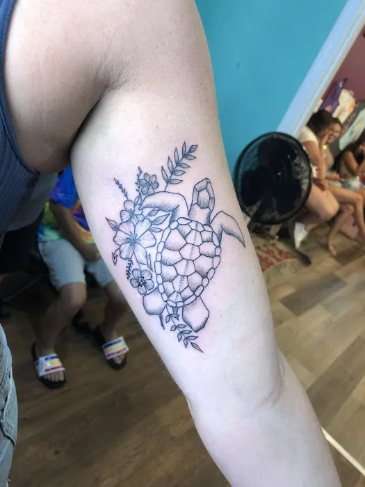 Gulf Shores Tattoos & Piercings 3