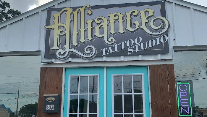Alliance Tattoo Studio 8
