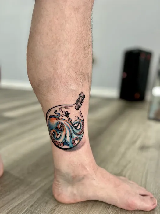 Blue Blood Tattoo Studio 9