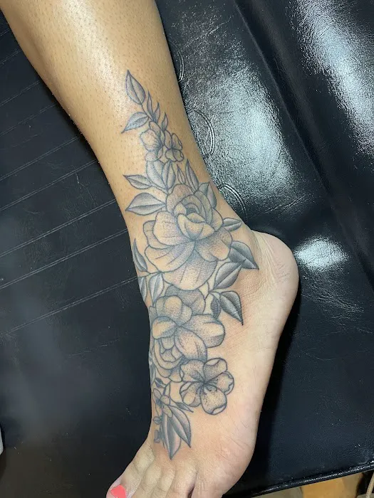 dog nuts tattoos llc 1