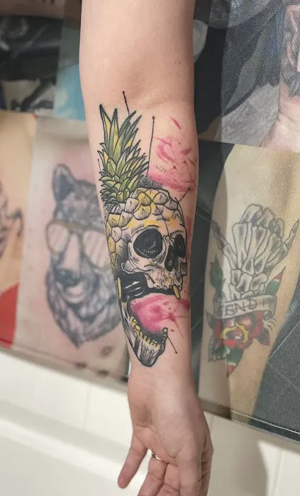 dog nuts tattoos llc 0