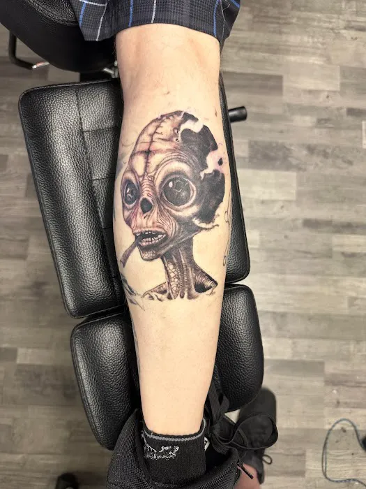 Pronoia Tattoo Studio 2