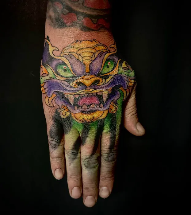 Pronoia Tattoo Studio 6