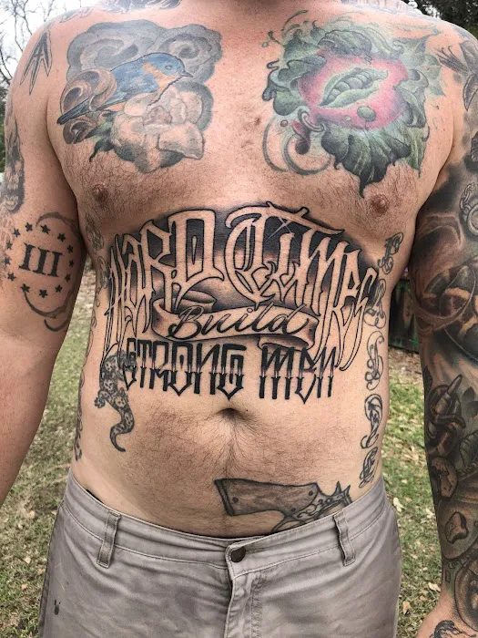 INkSANE Asylum Tattoo & Art Gallery 7