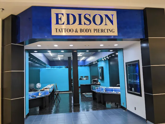 Edison Tattoo and Body Piercing 2