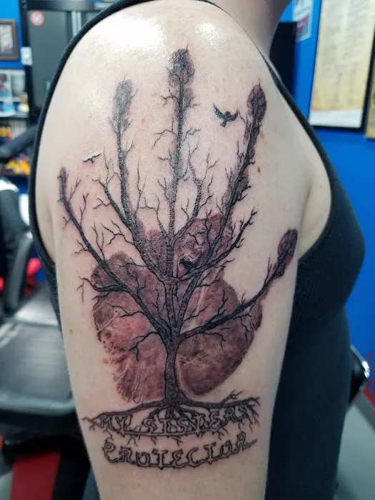Psychotic Tattoo Studio LLC 3