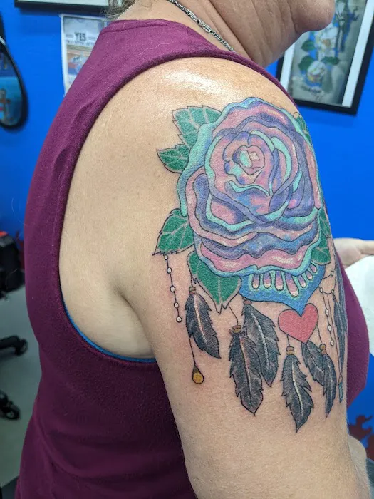 Psychotic Tattoo Studio LLC 0