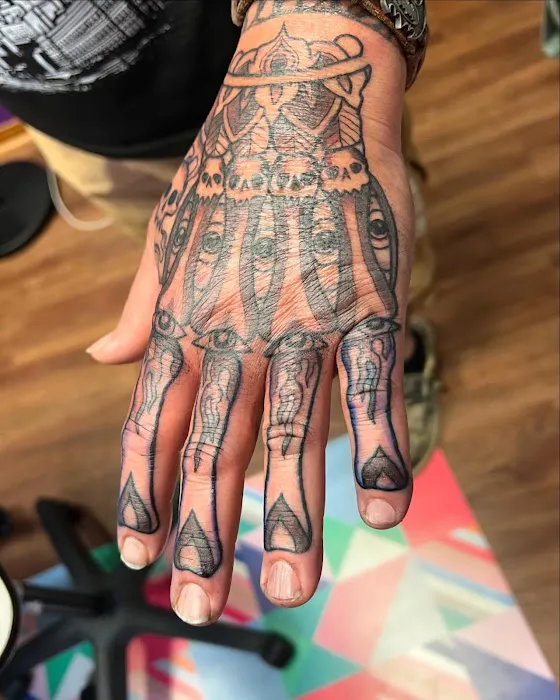 Alien Phone Tattoo 3