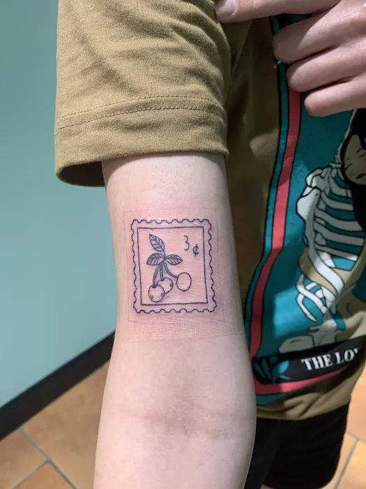 Sacred-X-Pressions Tattoo Studio 5