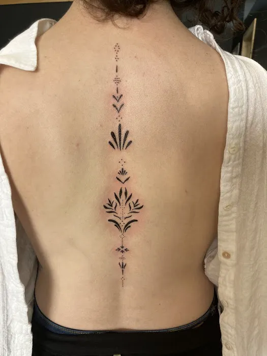 The FIDDLE AND FERN 0