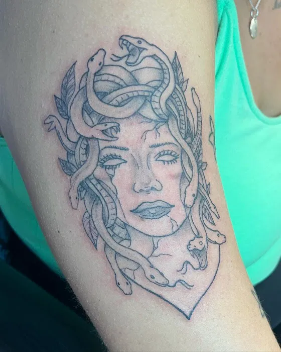 Faithful Tattoo Studio 2