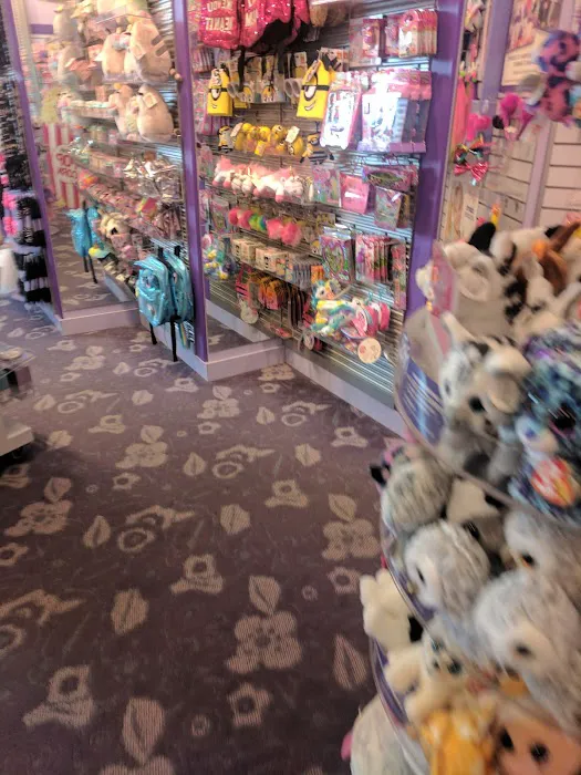 Claire's 6