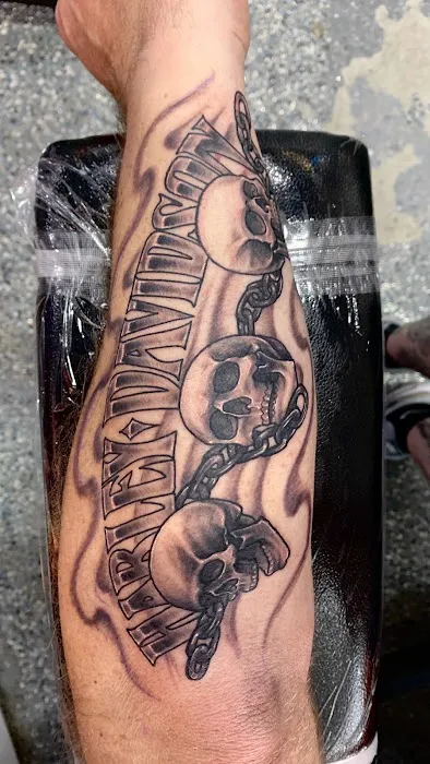 Art Addiction Tattoo Studio 0