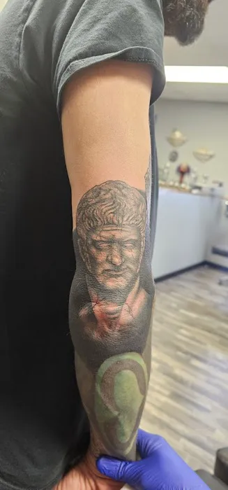Leviathan Studios: Custom Tattoos 0