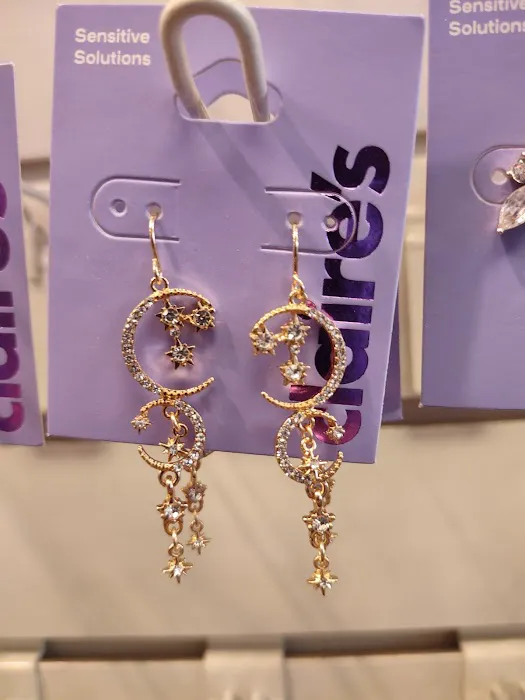 Claire's 4