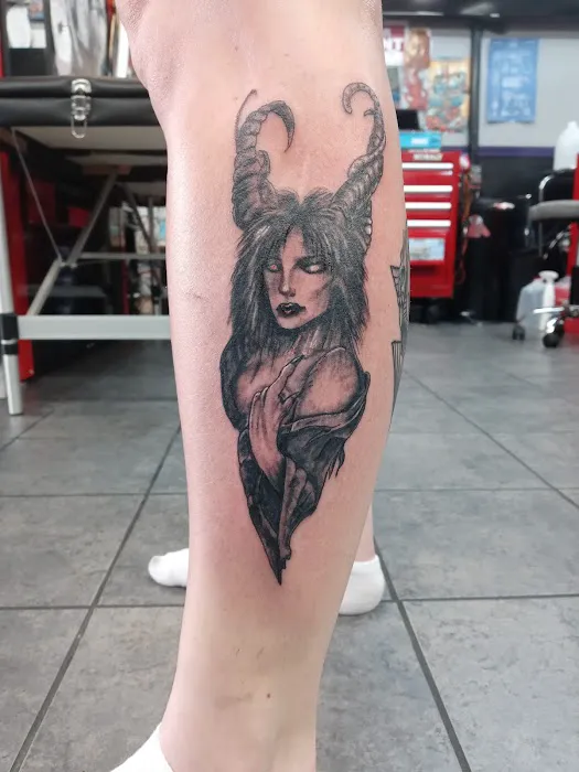 The Railroad Ave. Social Club, Tattoo Studio 0