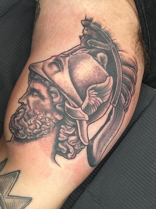 Live Canvas Tattoo Parlour 8