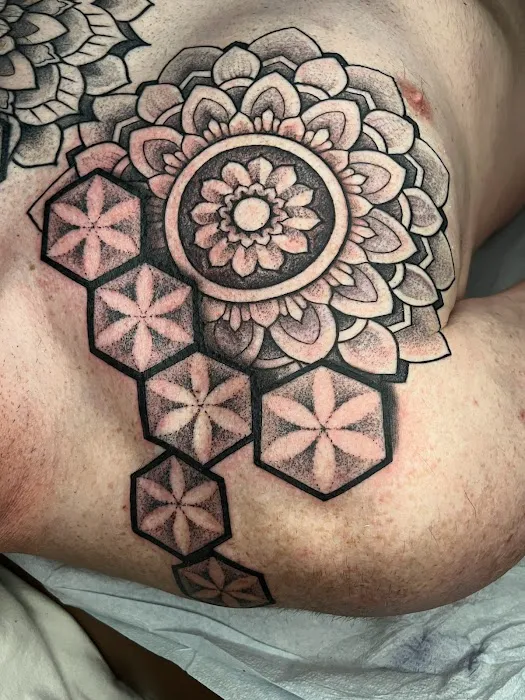 Live Canvas Tattoo Parlour 1
