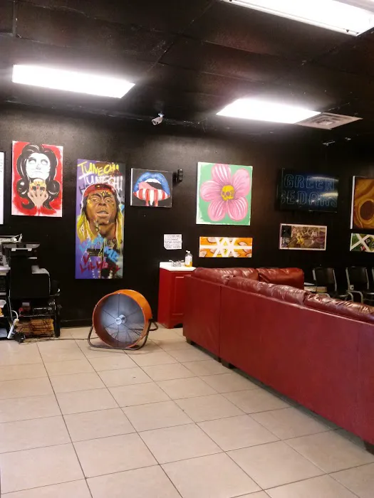 We Bleed Ink Tattoos and Piercing 7