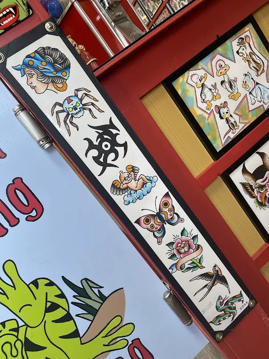 Galactic Tattoo Studio 5