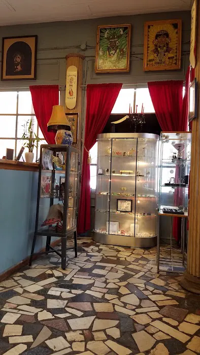 Downtown Tattoos and Piercing 2