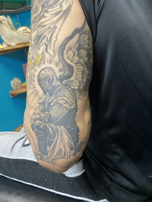 A Sunken Anchor Tattoos 4