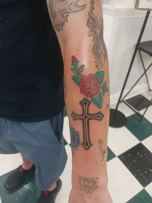 Good Times Tattoo Inc 6