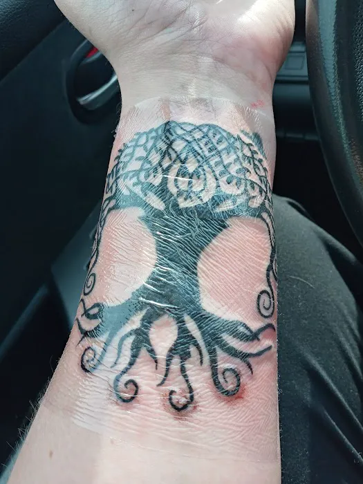 Envy Skin Gallery Tattoo Studio - No piercings 0