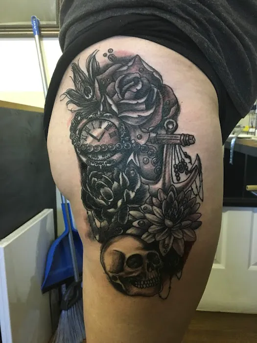 The Asylum Tattoos & Fine Art 3