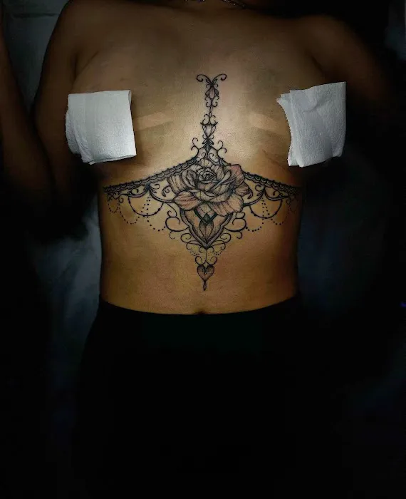 Black Cat Heaven Tattoo Studio 4