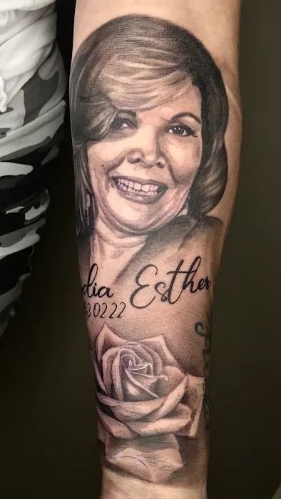 Arte Dal Vivo Tattoo Studio 9