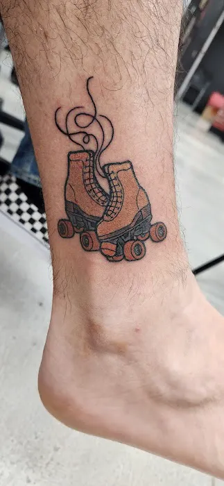 Hiram's Tattoo Collective 8