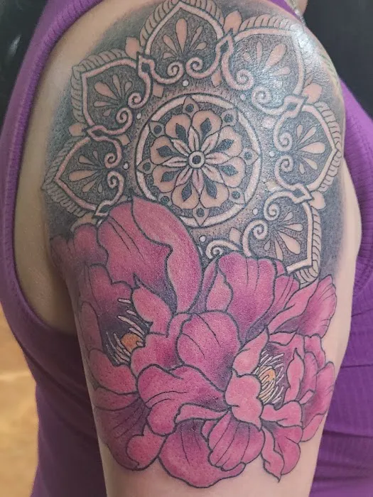 Hiram's Tattoo Collective 4