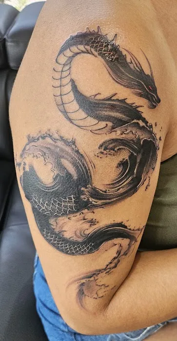 SOMA TATTOO STUDIO 4