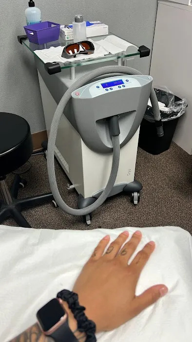 Removery Tattoo Removal & Fading 0