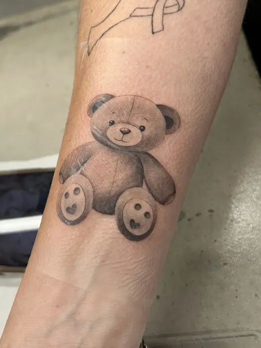 MontBlack Tattoo Studio 6