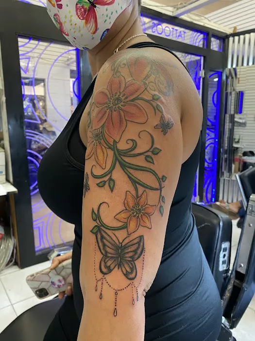 His & Her Tattoos 5