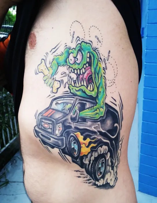 Gallery 1010 - Art Jewelry Tattoo Shop 5