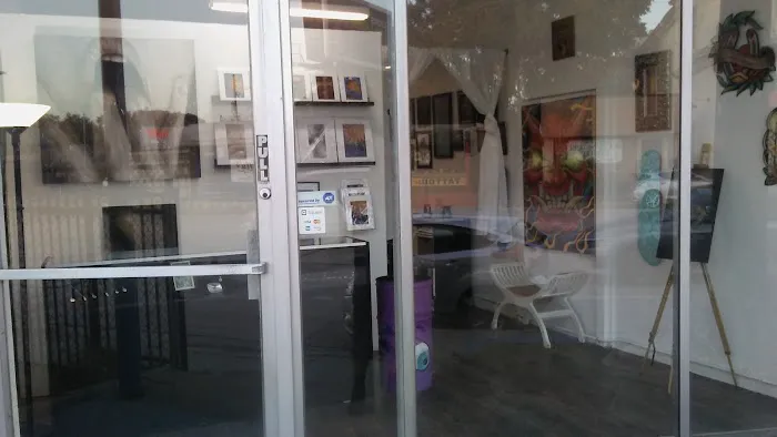 Gallery 1010 - Art Jewelry Tattoo Shop 3