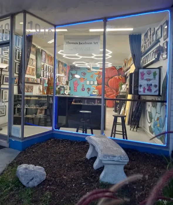 Gallery 1010 - Art Jewelry Tattoo Shop 8
