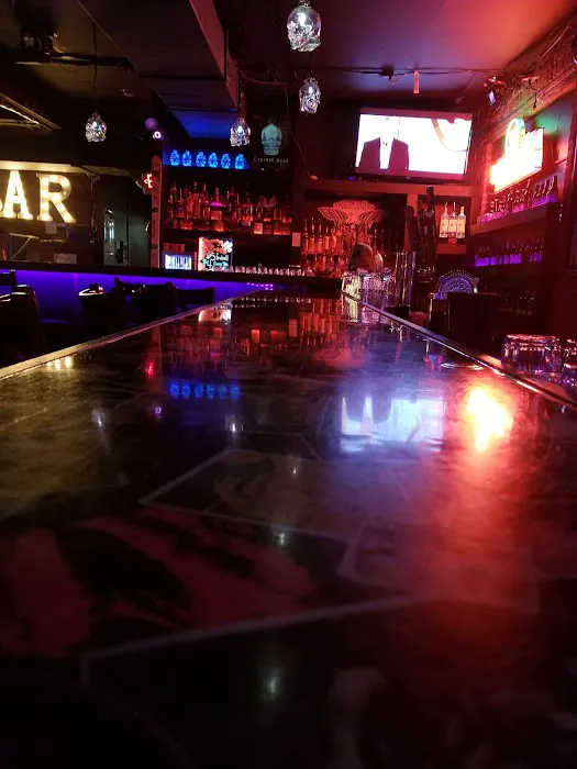 Stigma Tattoo Bar 3