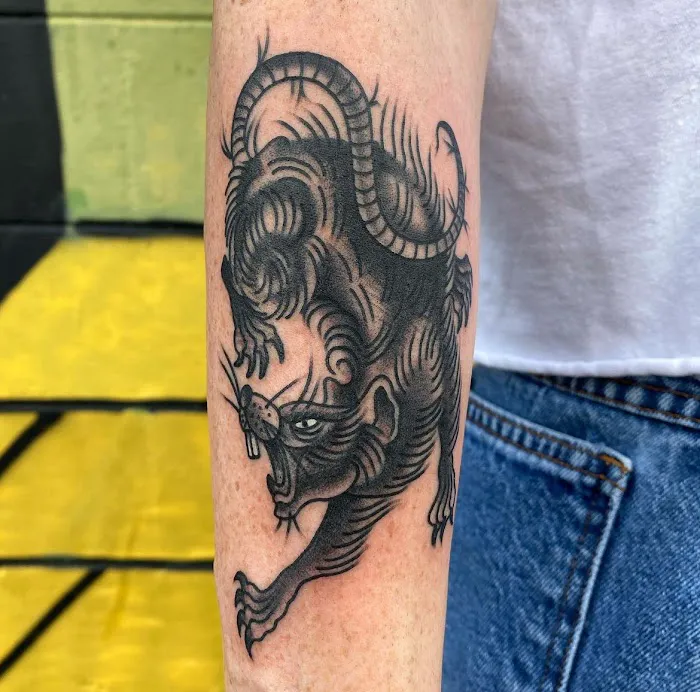 Full Circle Tattoo Collective 8