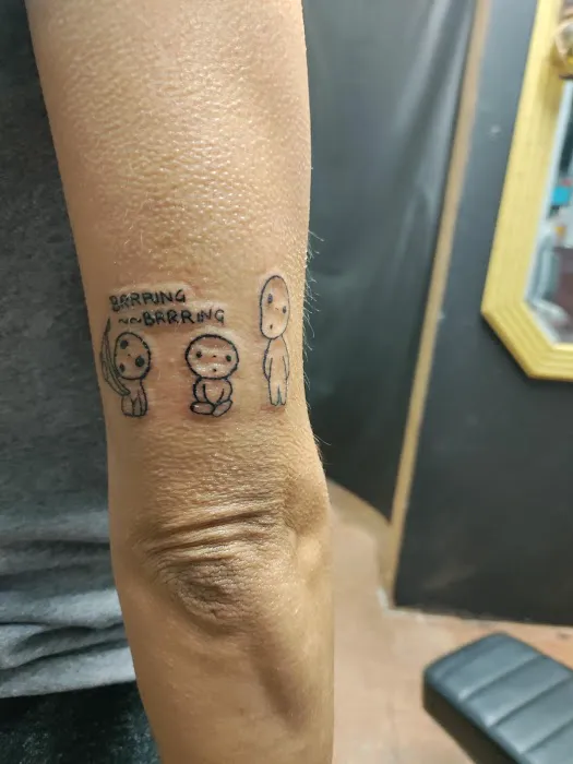 Mami’s tattoo & Supplies 5